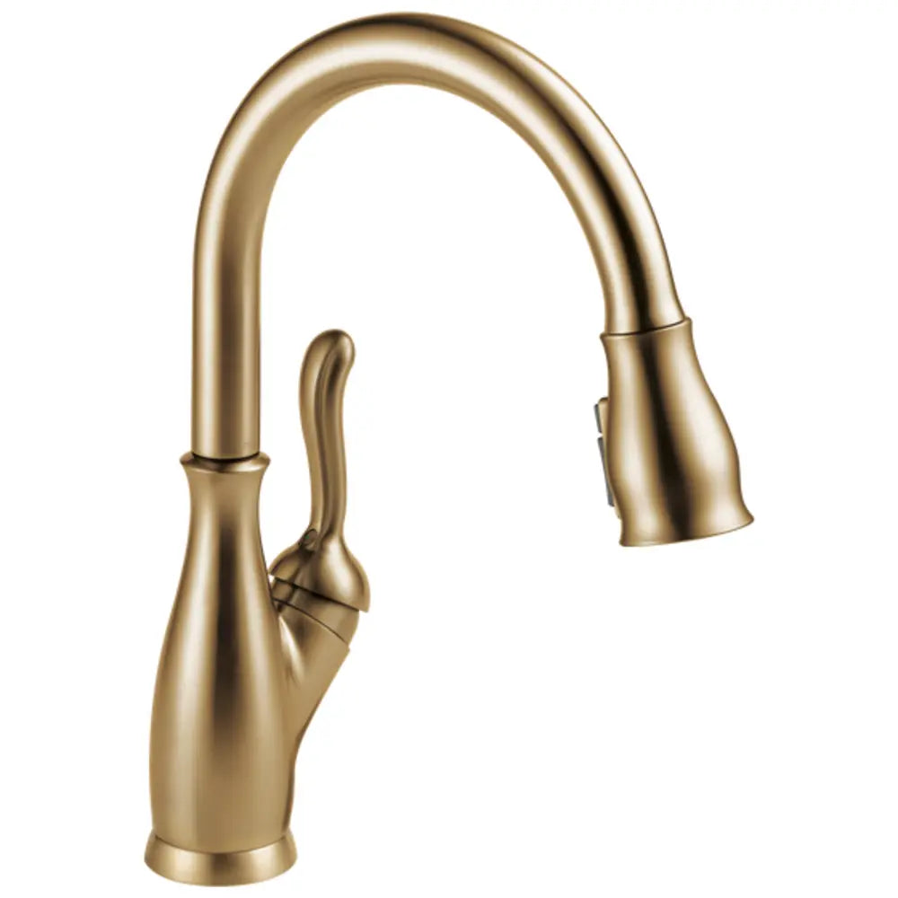 Delta Leland Pull-Down Kitchen Faucet with Magnetic Docking Spray Head and ShieldSpray - Includes Lifetime Warranty
