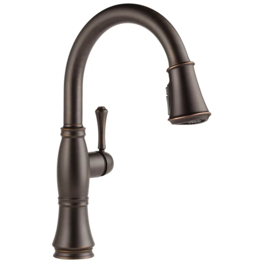 Delta Cassidy Pull-Down Kitchen Faucet with Magnetic Docking Spray Head and ShieldSpray - Includes Lifetime Warranty